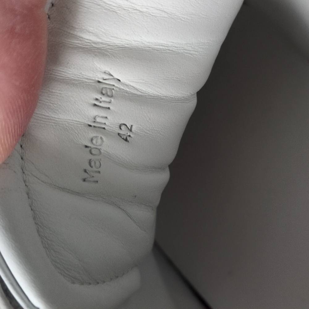 MCM Terrain Monogram Derby White Black Lace Up Leather Sneaker EU 42/US 9 In Box - Picture 14 of 17
